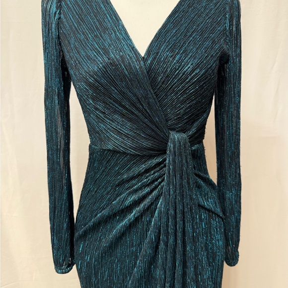 Long Sleeve Evening Gown - Picture 6 of 7